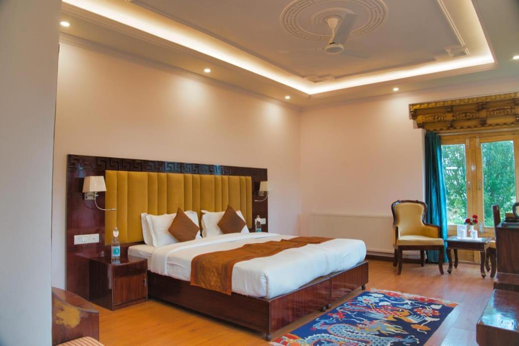 Hotel Royal Ladakh, Лех Екстериор снимка