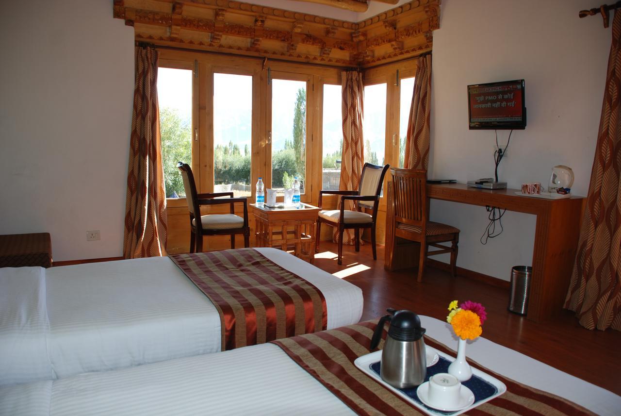 Hotel Royal Ladakh, Лех Екстериор снимка