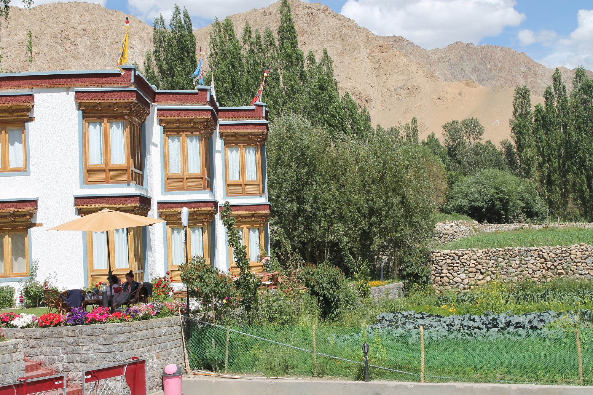 Hotel Royal Ladakh, Лех Екстериор снимка